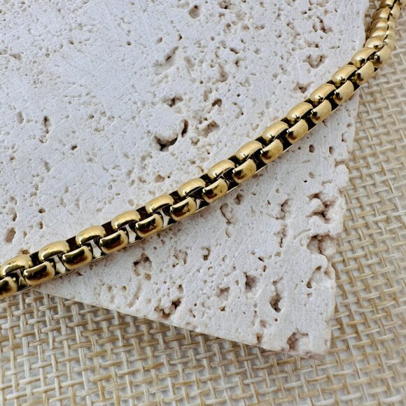 Gold Chain Necklace for Women - Picture 3 of 4